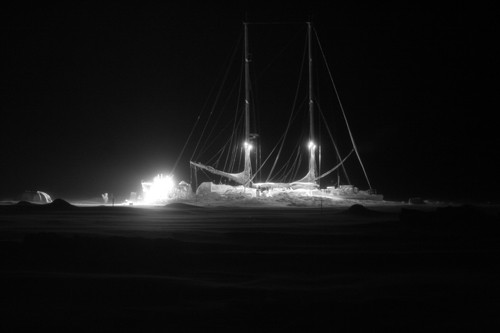 Tara on her previous Arctic Expedition, where she acted as home base for global warming experiments © SW